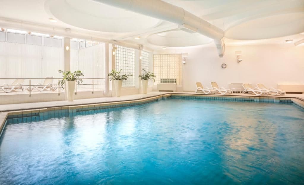 pools-pools