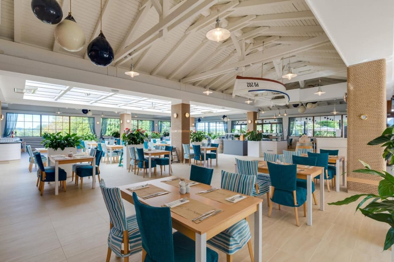 restaurants-restaurants