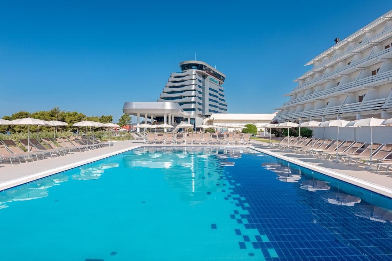 pools-pools