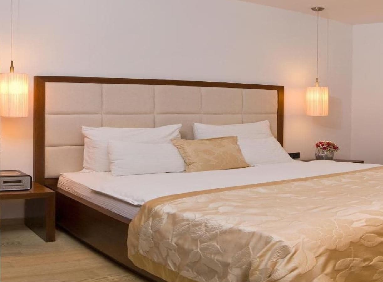 rooms-standard-room