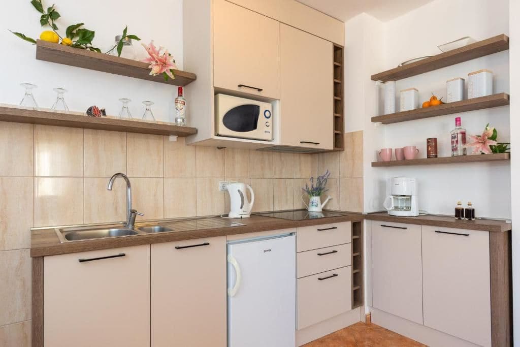 rooms-2-bedroom-standard-apartment