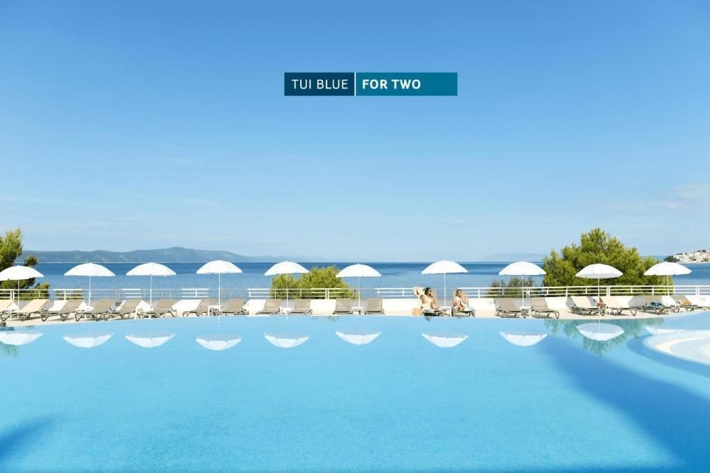 pools-main-building
