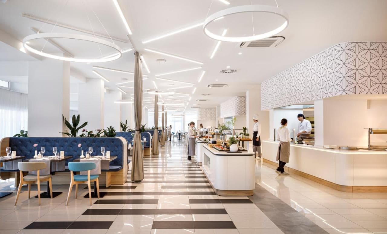 restaurants-restaurants