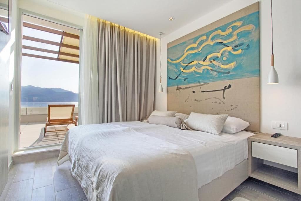 rooms-2-bedroom-premium-suite-seaview-balcony