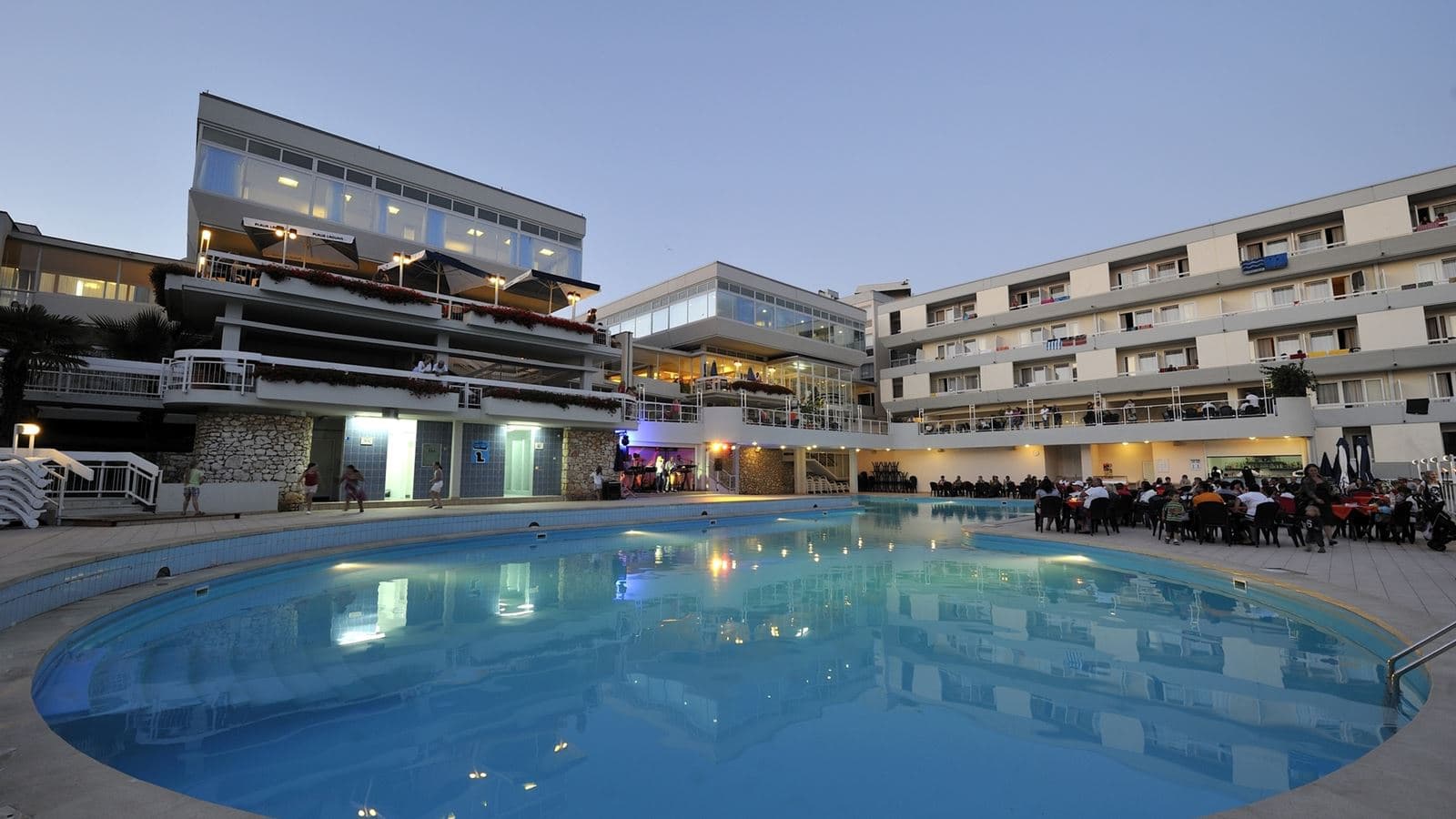 pools-pools