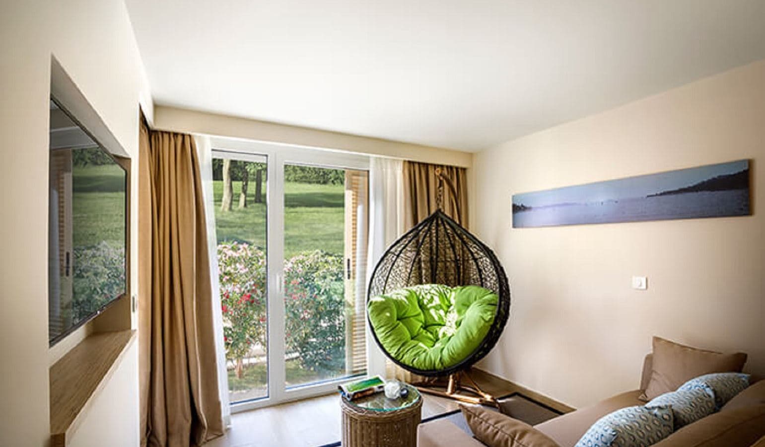 rooms-junior-suite-balcony