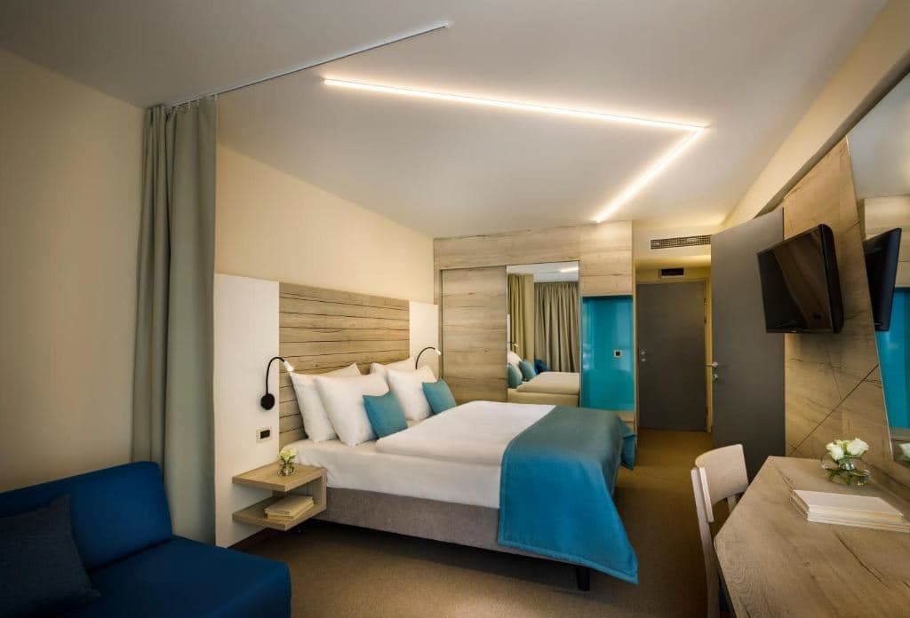 rooms-2-connectingrooms-superior-familyroom-park-view-balcony