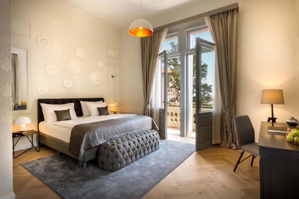 rooms-superior-room-seaside