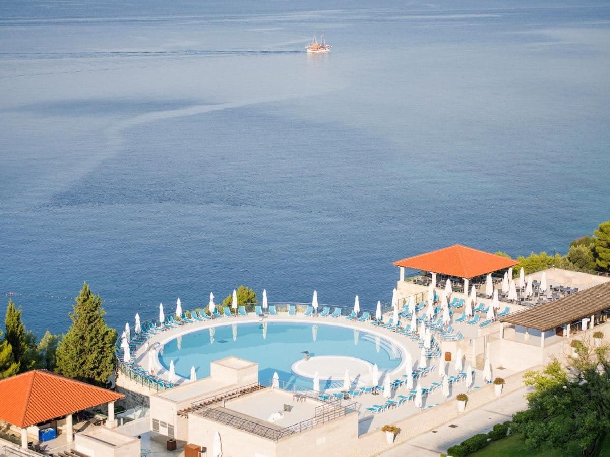 pools-pools