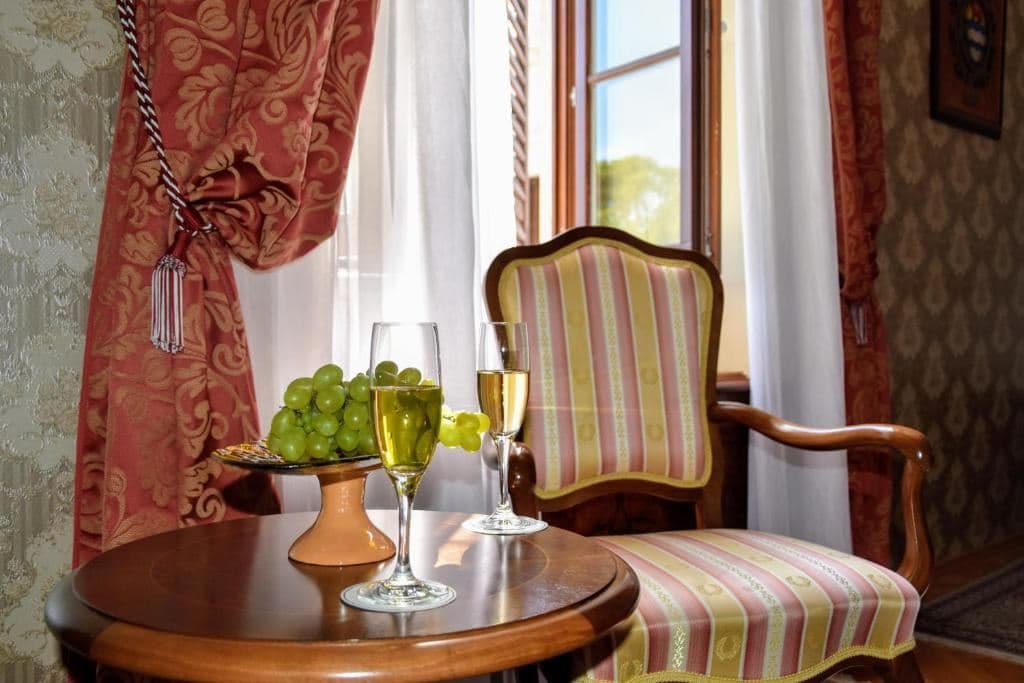 rooms-suite