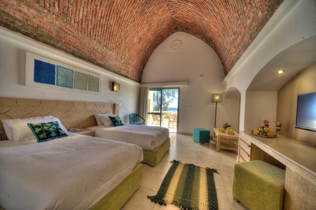 rooms-superior-room