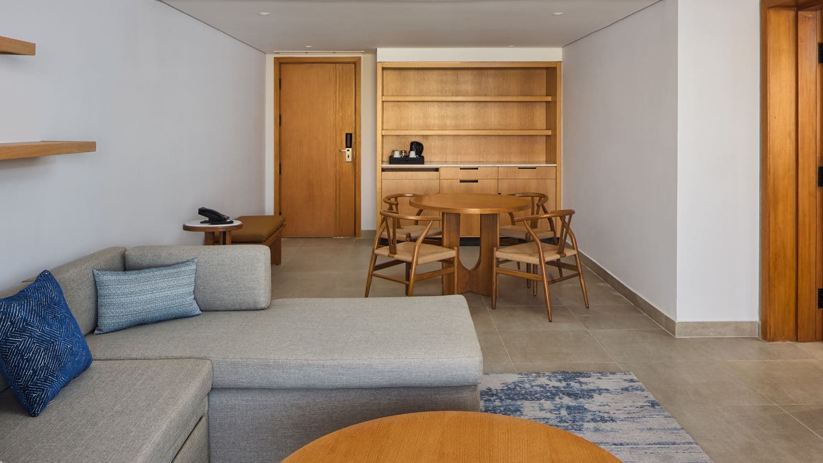 rooms-junior-suite