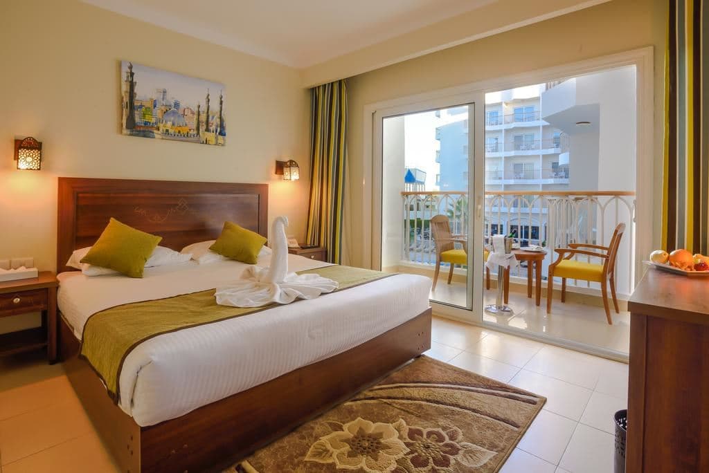 rooms-standard-room