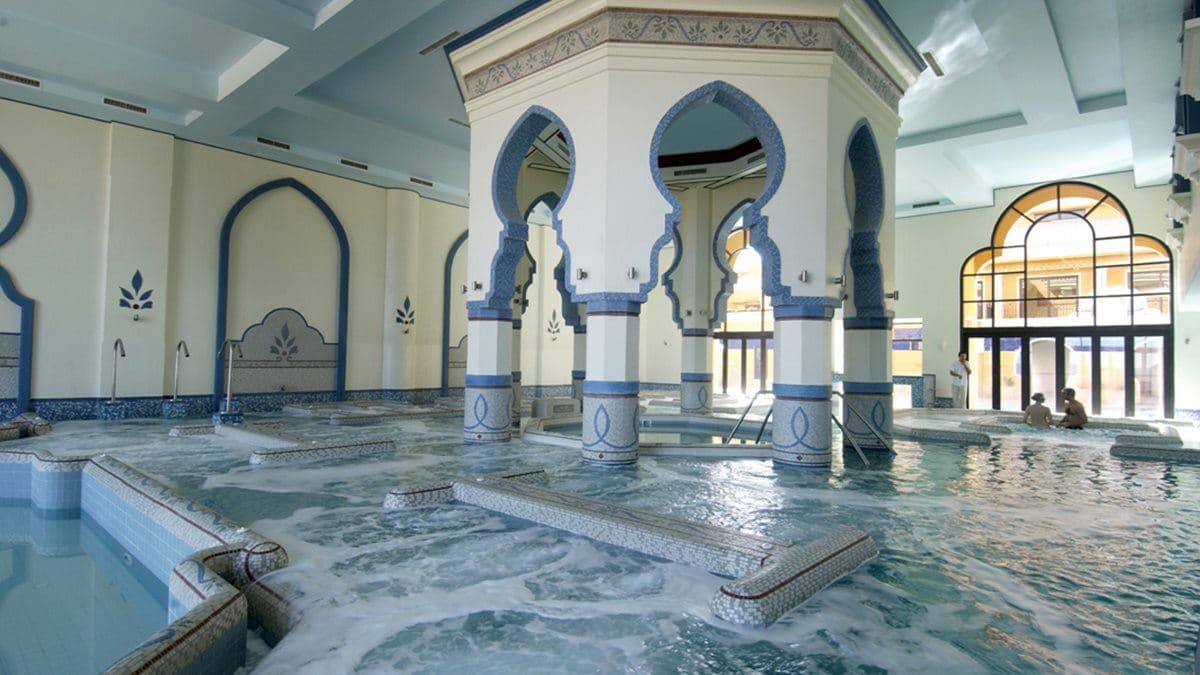 pools-indoor-pool