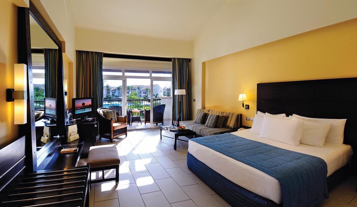 rooms-deluxe-room