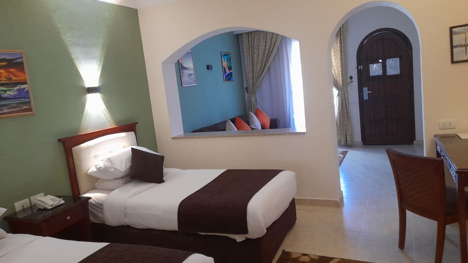 rooms-standard-room