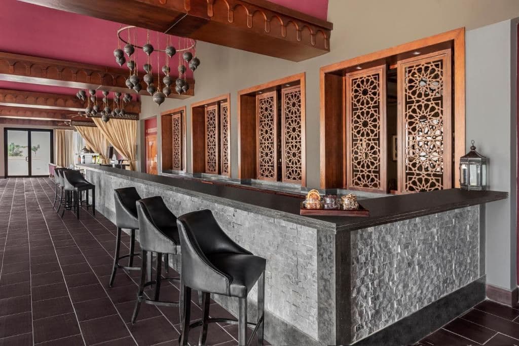bars-manzar-lounge-bar