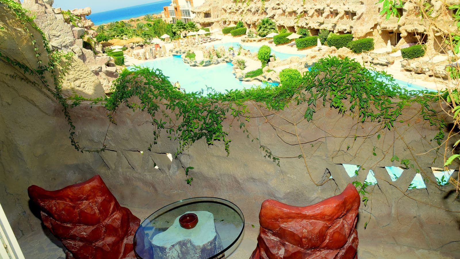rooms-standard-sea-view-cave