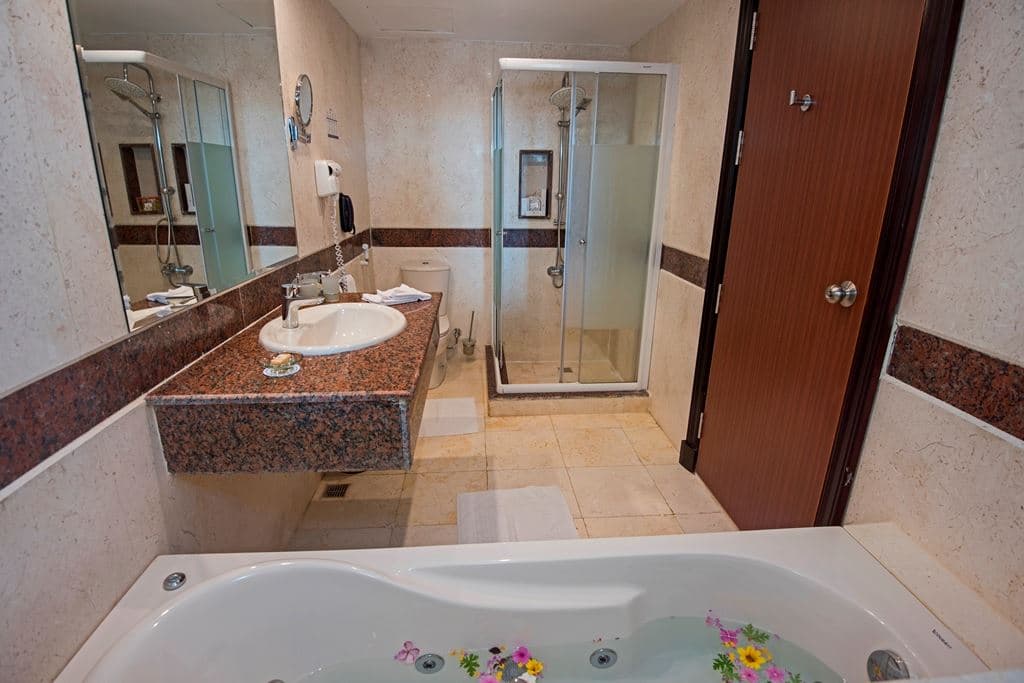 rooms-suites