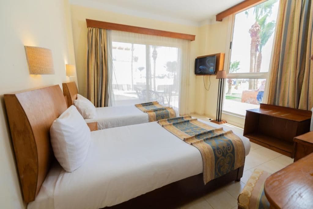 rooms-standard-room