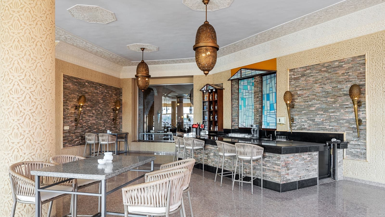 bars-terrace-bar