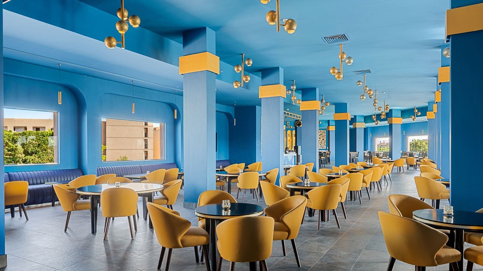 bars-blue-lounge