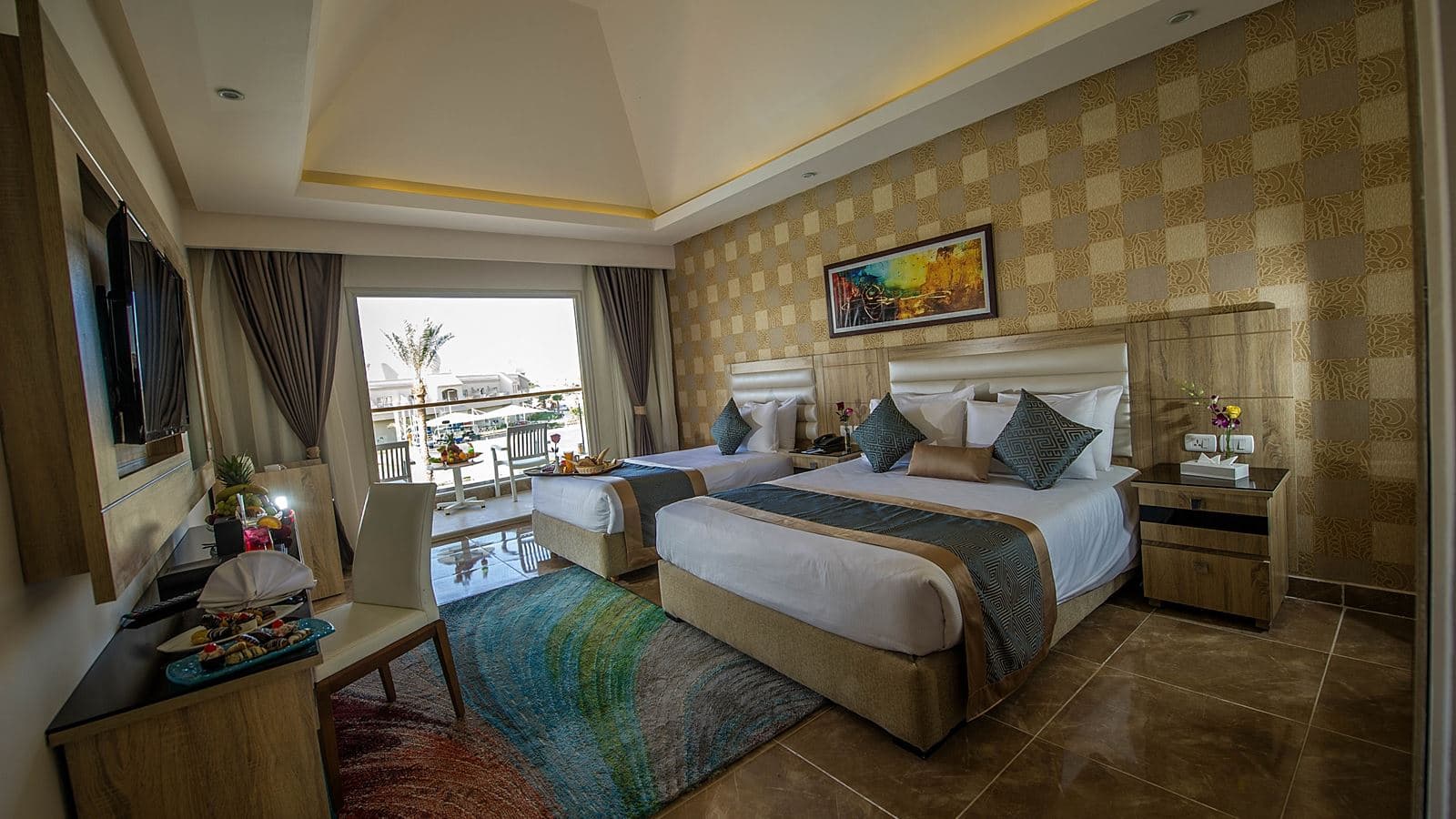 rooms-standard-pool-view