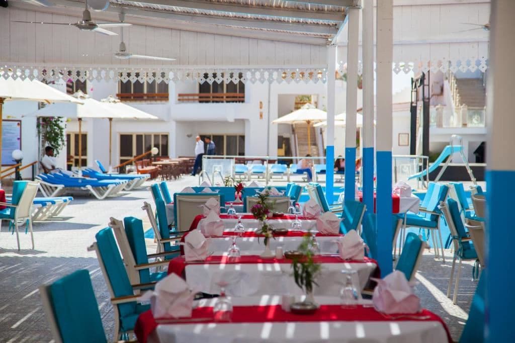 restaurants-restaurants