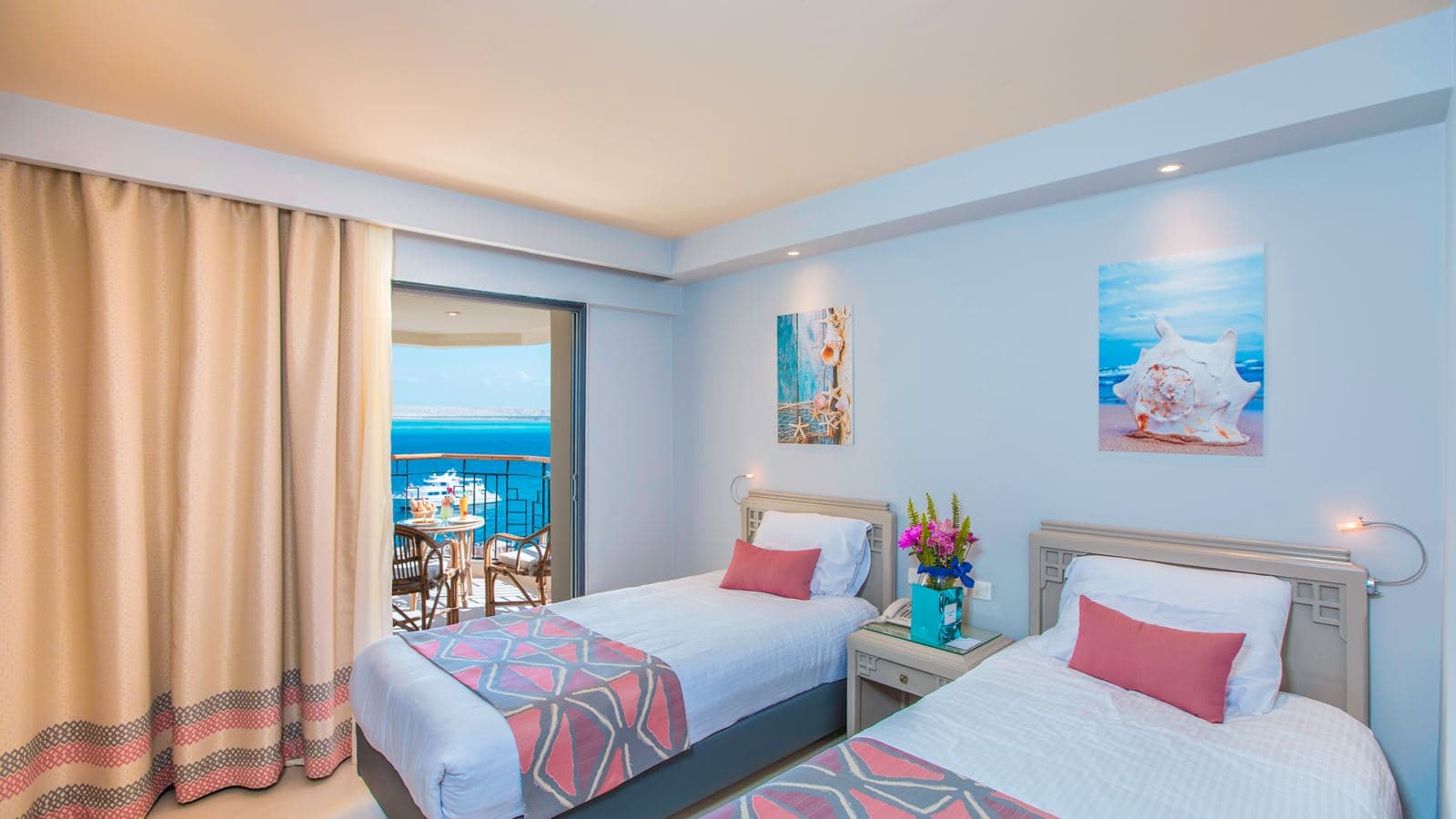 rooms-superior-room-sea-view