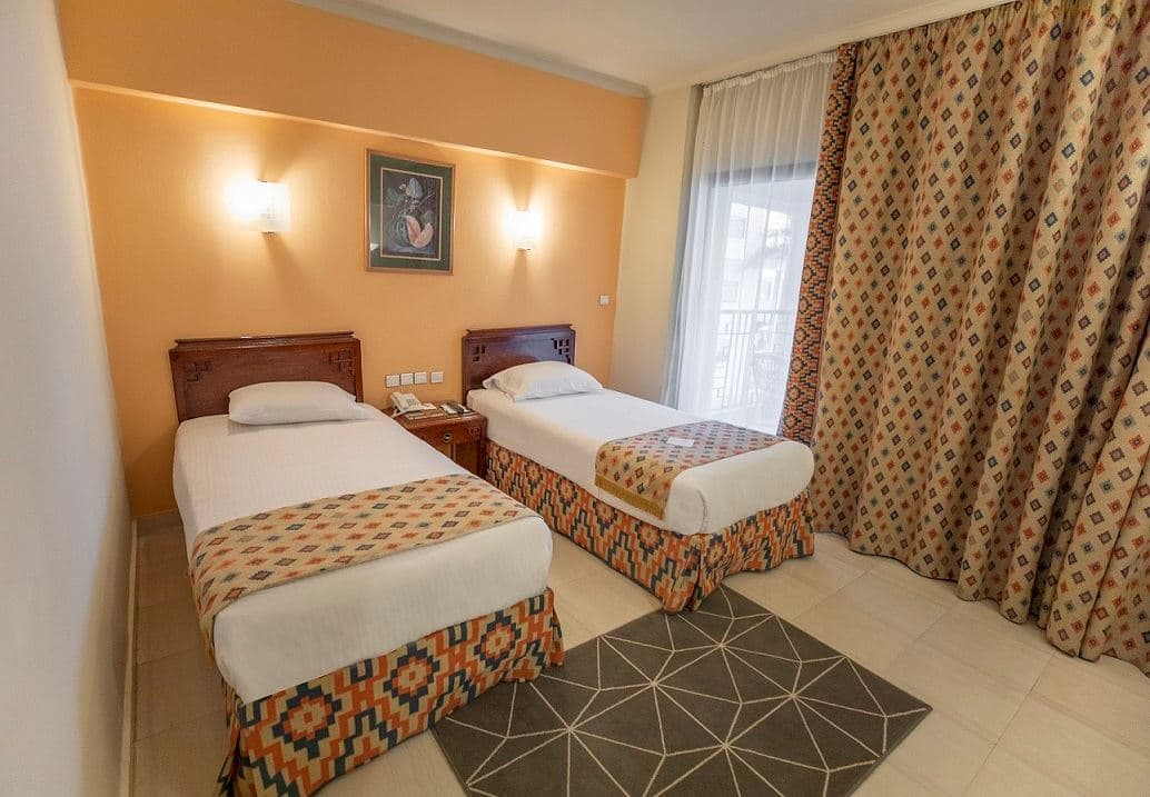 rooms-standard-room-sea-view
