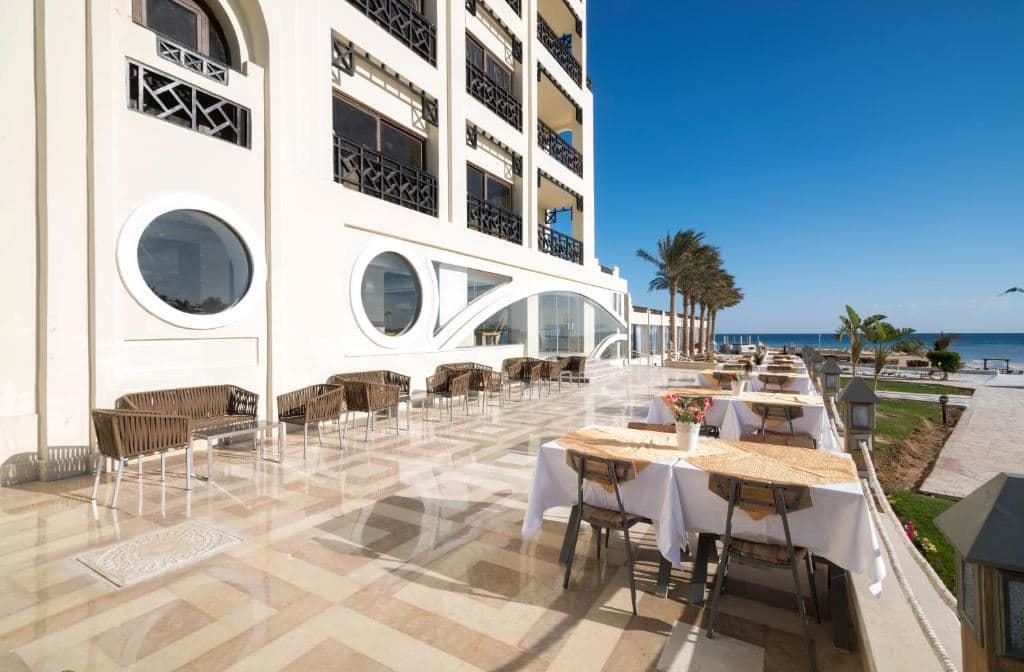 restaurants-restaurants