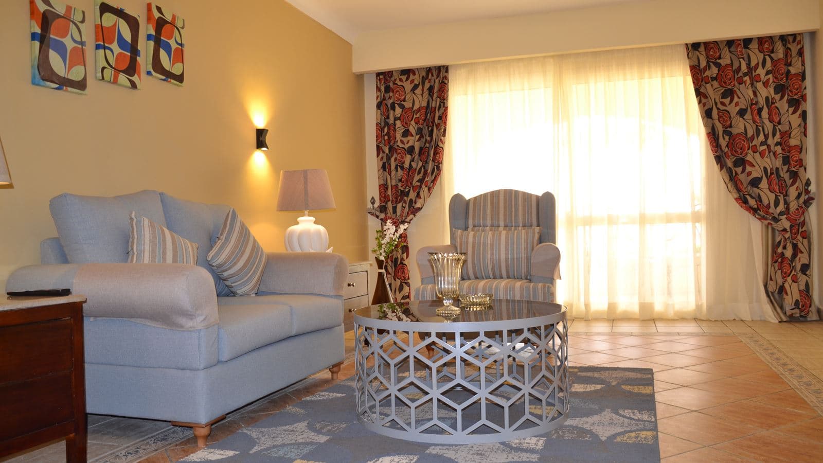 rooms-senior-suite