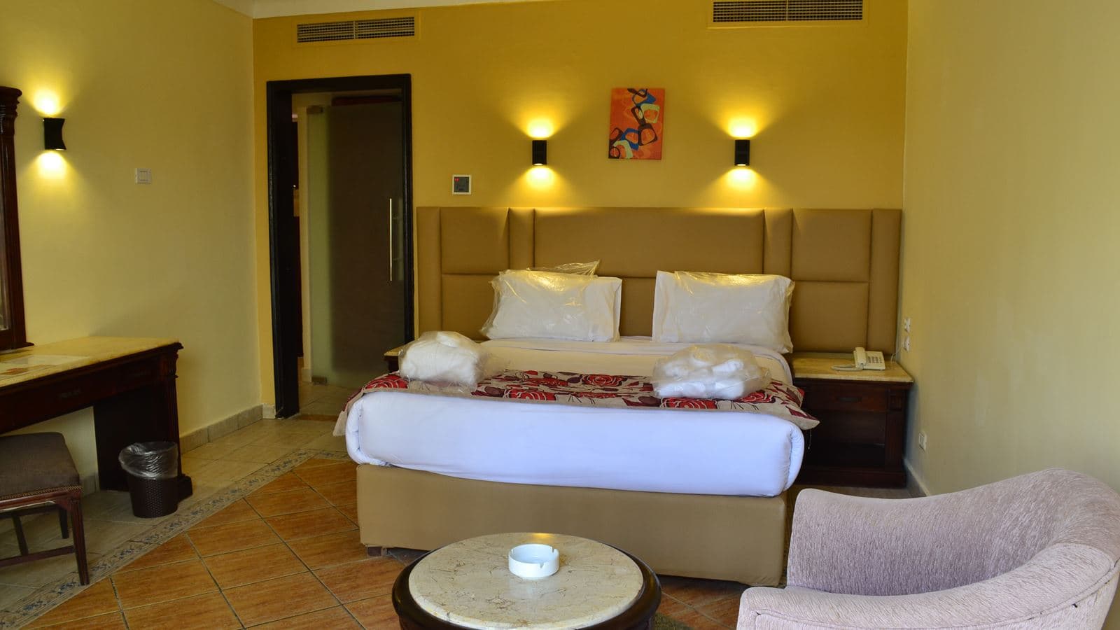 rooms-senior-suite