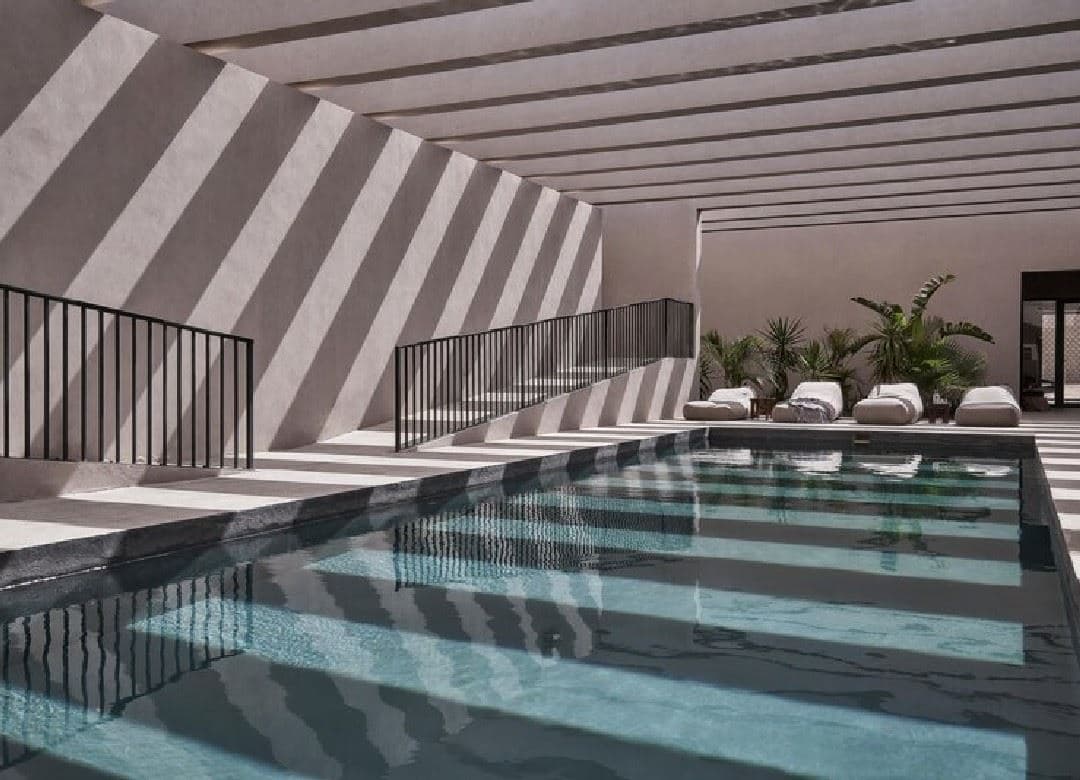 pools-indoor-pool