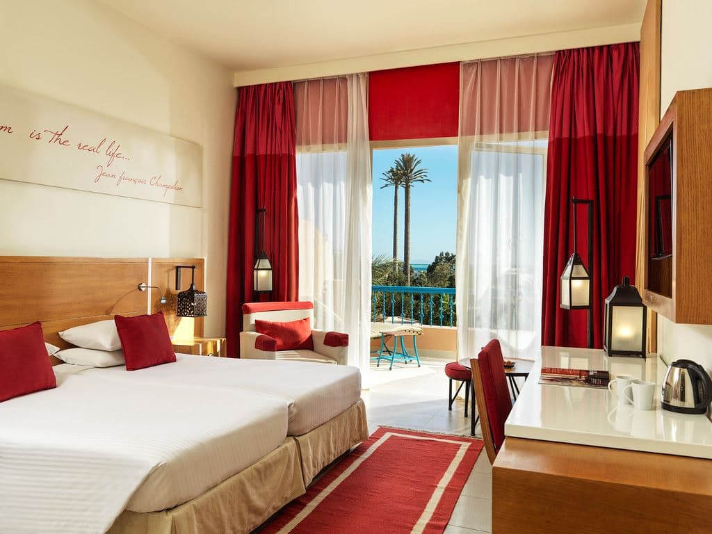 rooms-room-standard-seaview