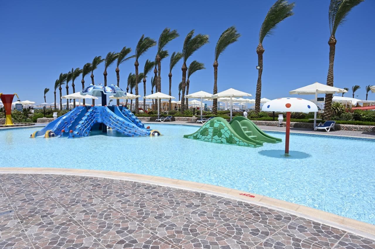 pools-outdoor-childrens-pool