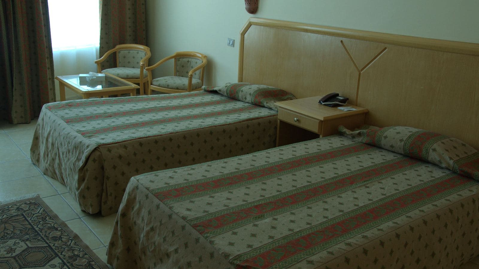 rooms-standard-room
