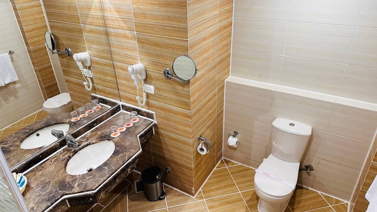rooms-standard-room