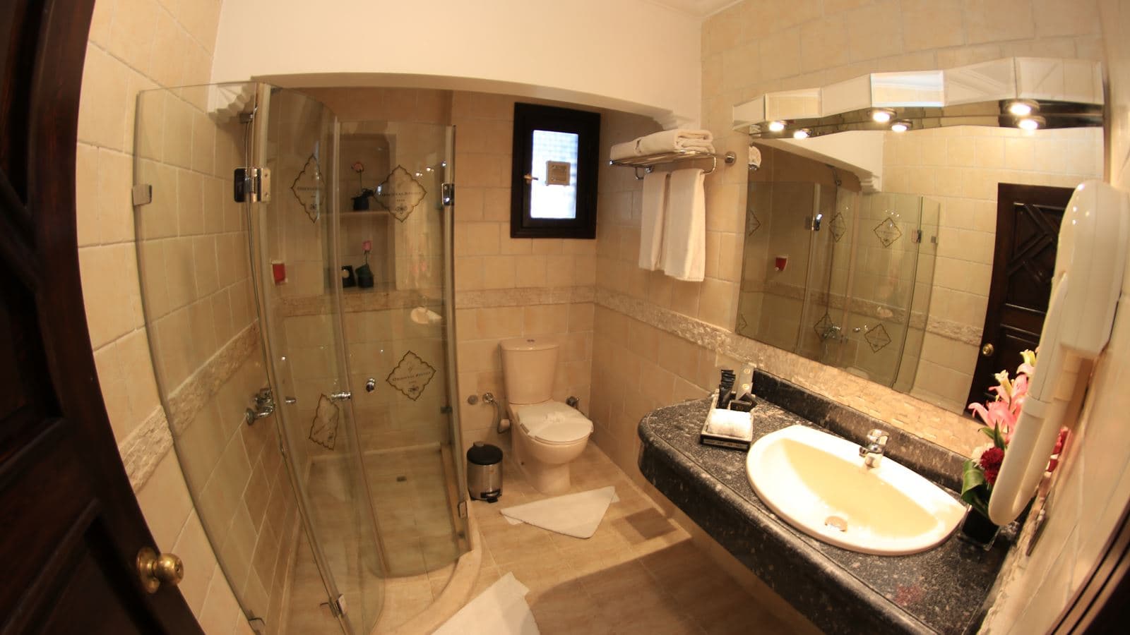 rooms-standard-room