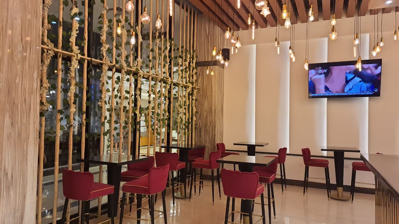 restaurants-restaurants
