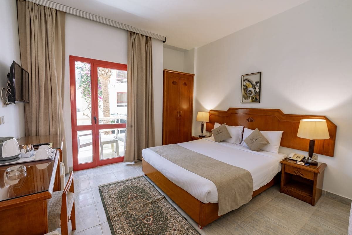 rooms-room-standard