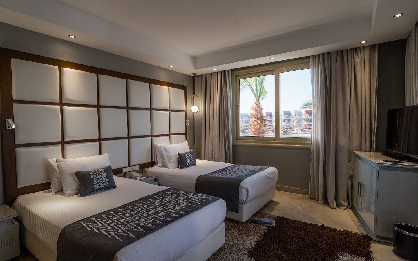 rooms-jacuzzi-suite