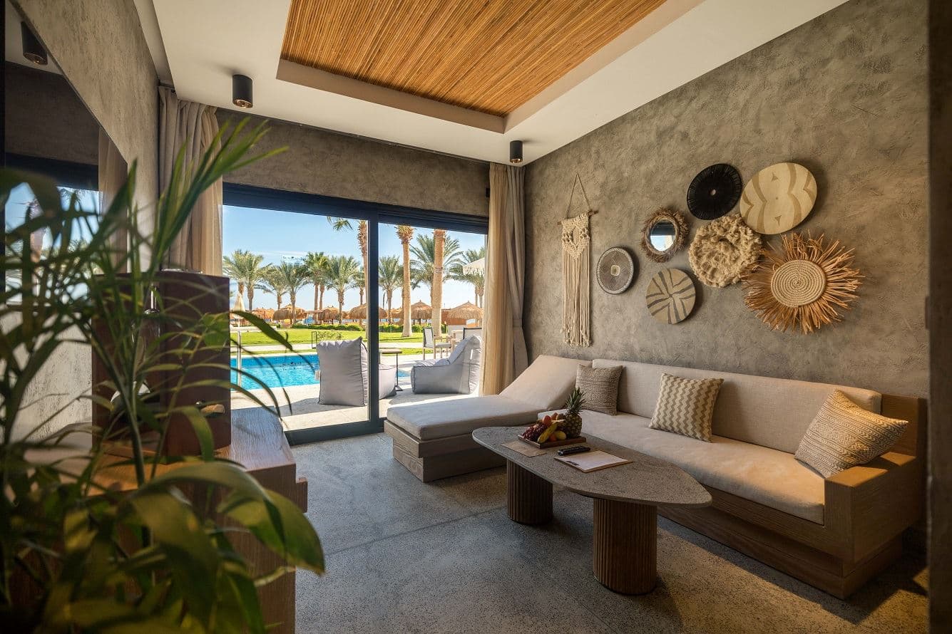 rooms-posh-club-executive-pool--jacuzzi-suite