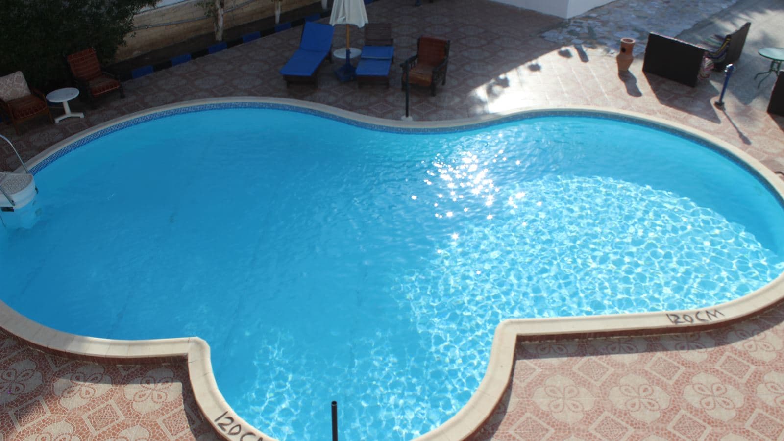 pools-outdoor-pool