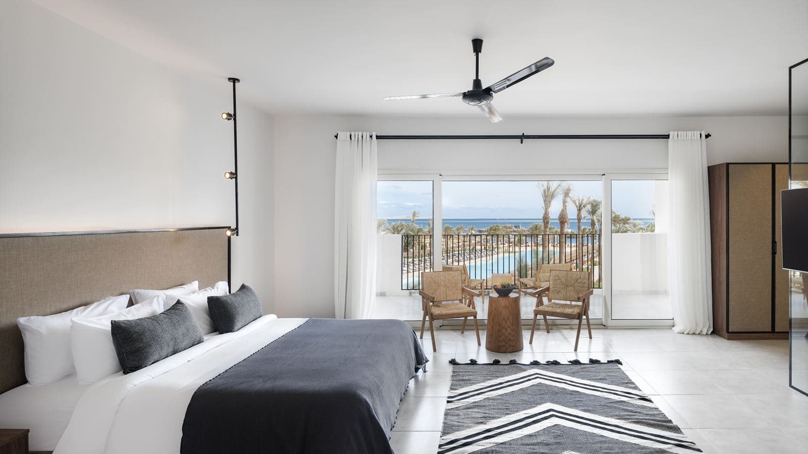 rooms-twobedroom-suite