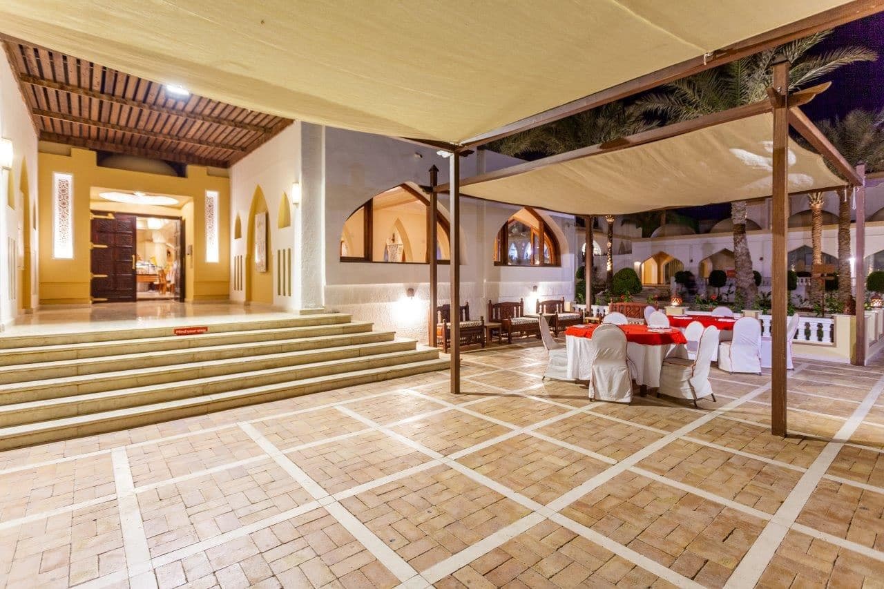 restaurants-alcazar-restaurant