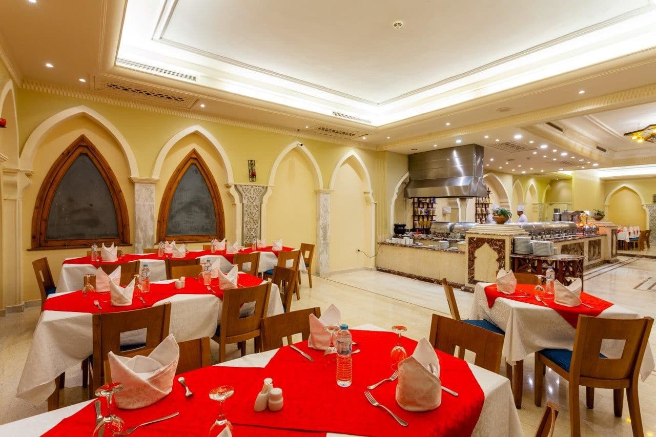 restaurants-alcazar-restaurant