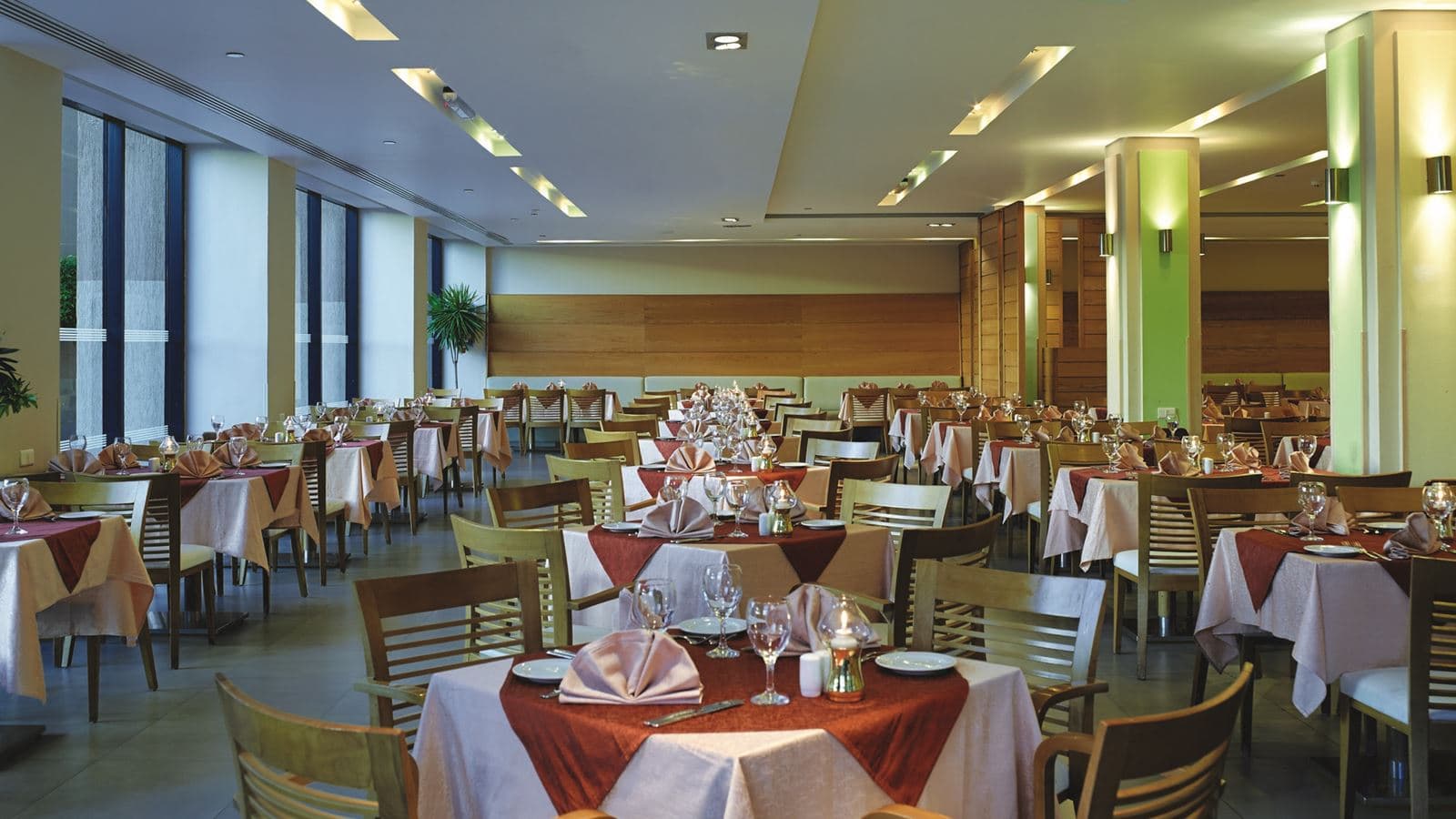 restaurants-main-restaurant