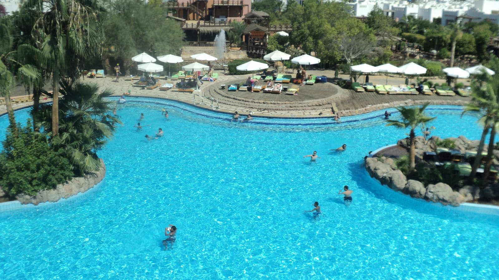 pools-outdoor-pool