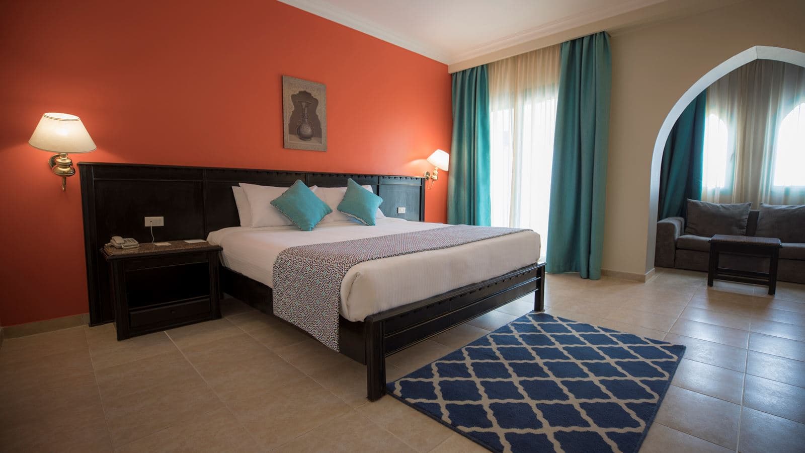 rooms-standard-room-partial-sea-view
